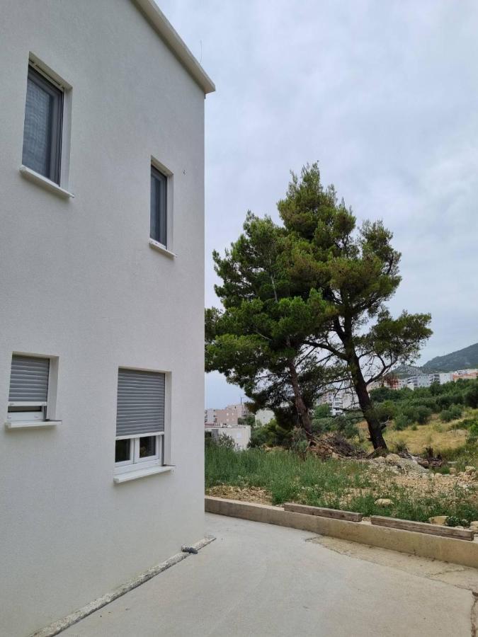 Apartmani Tolj 马卡尔斯卡 外观 照片