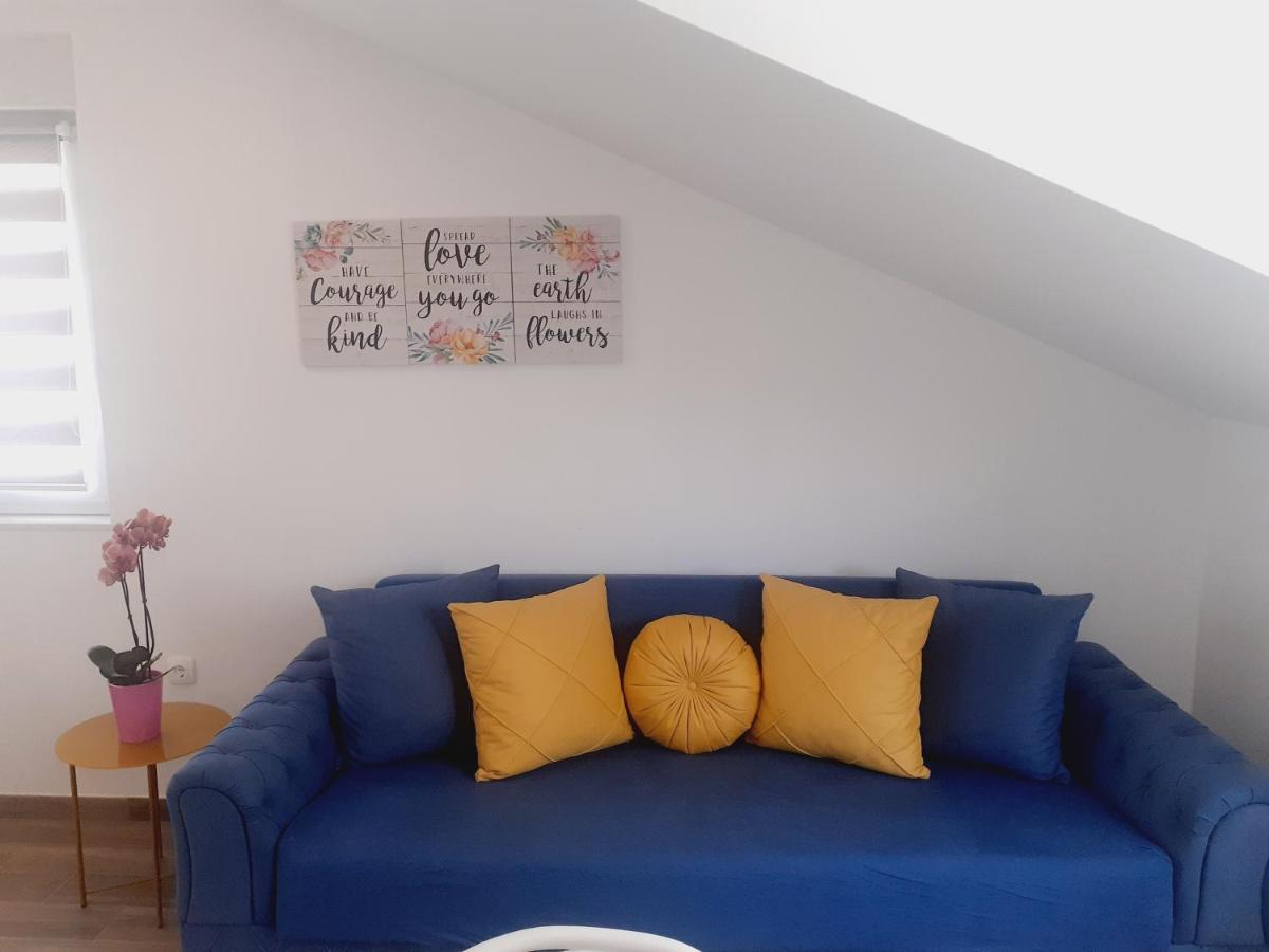 Apartmani Tolj 马卡尔斯卡 外观 照片