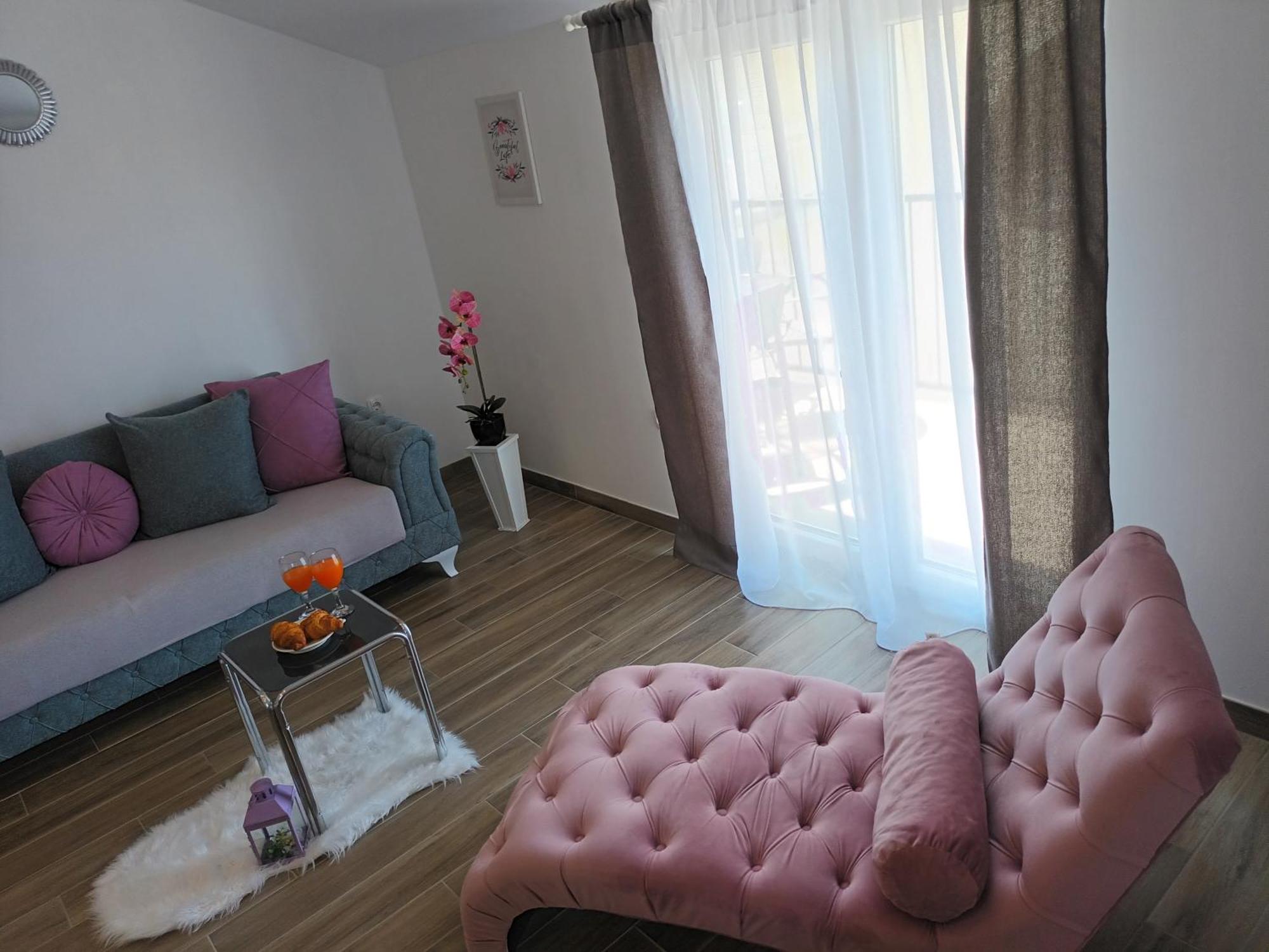 Apartmani Tolj 马卡尔斯卡 外观 照片